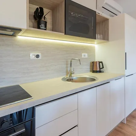 2br At Palace With Cubes - Skanderbeg Square شقة *