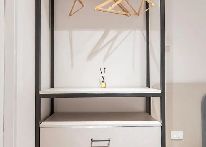 Lejlighed Artist's Palace 2BR at Skanderbeg Square Tirana