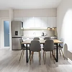 Apartment 2br At Palace With Cubes - Skanderbeg Square Tirana