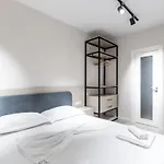 2br At Palace With Cubes - Skanderbeg Square Apartment