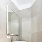 Apartment 2br At Palace With Cubes - Skanderbeg Square *