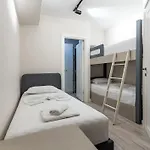 Apartment 2br At Palace With Cubes - Skanderbeg Square Tirana