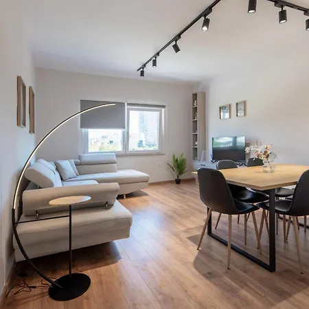 Ts Cozy 2br At Palace With Cubes -