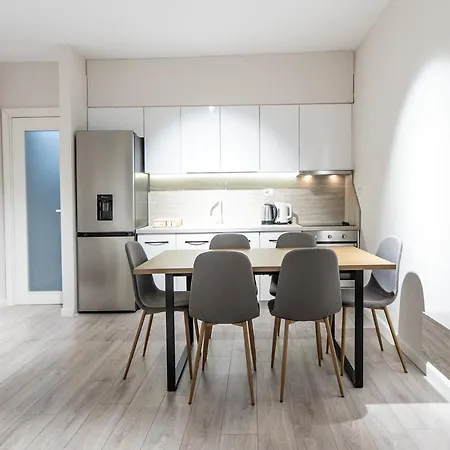 Apartment Ts Cozy 2br At Palace With Cubes - Tirana