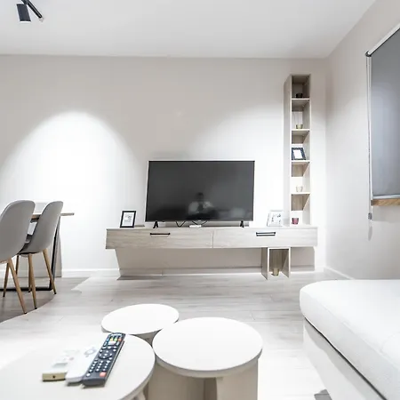 Apartment Ts Cozy 2br At Palace With Cubes -