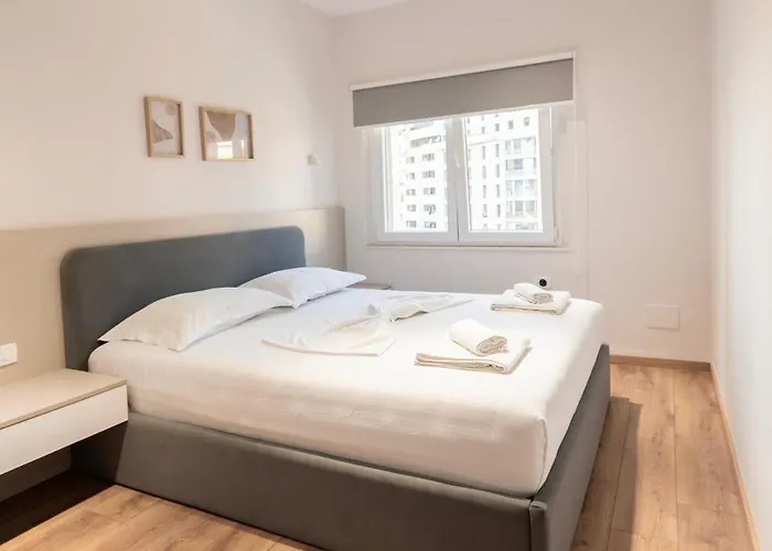 2br At Palace With Cubes - Skanderbeg Square 公寓 *